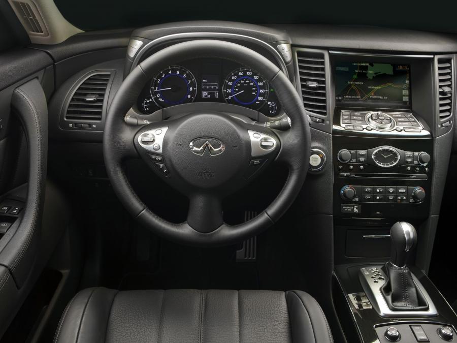  Infiniti FX35 2011 года  (фото 6 из 6)